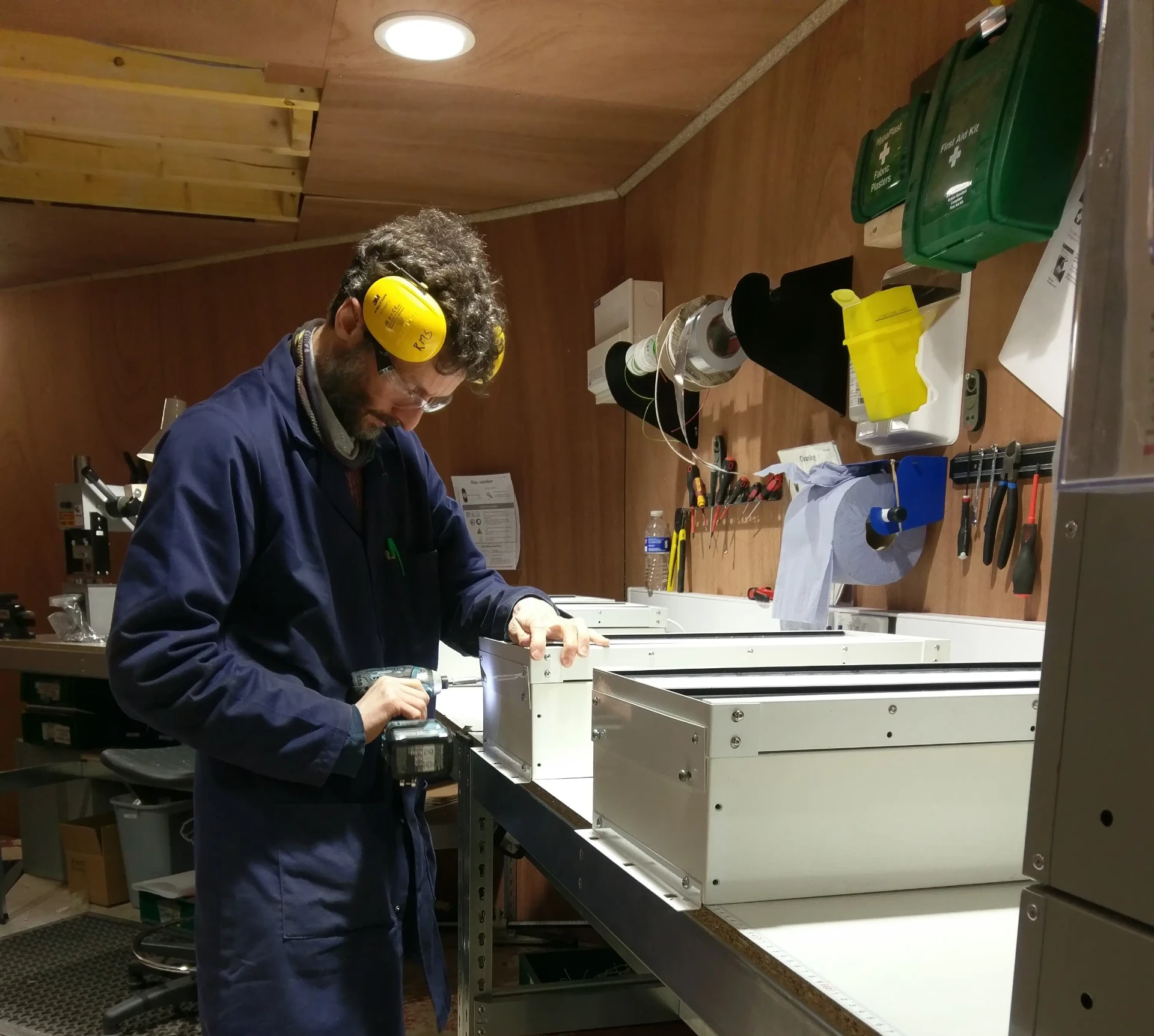 Remanufacturing a luminaire at the Glasgow facility